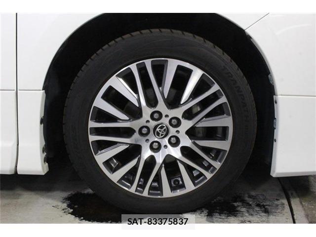 Toyota ALPHARD 2016-06 8072692-22
