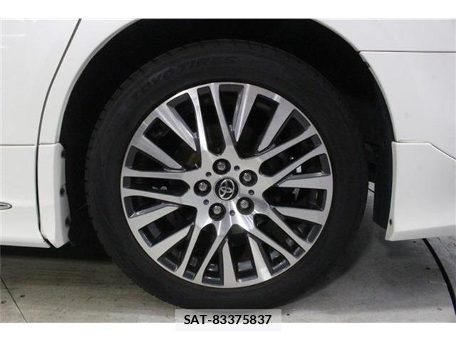 Toyota ALPHARD 2016-06 8072692-24
