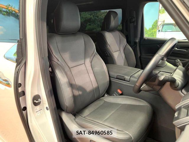 Toyota ALPHARD 2024-09 8072658-9