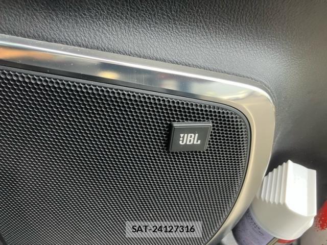Toyota ALPHARD 2018-11 8072678-10