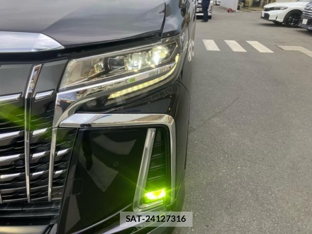 Toyota ALPHARD 2018-11 8072678-23