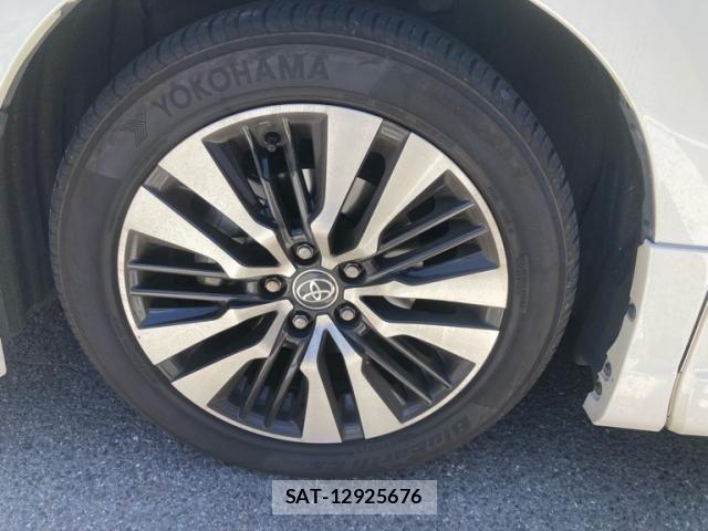 Toyota ALPHARD 2022-11 8072670-9