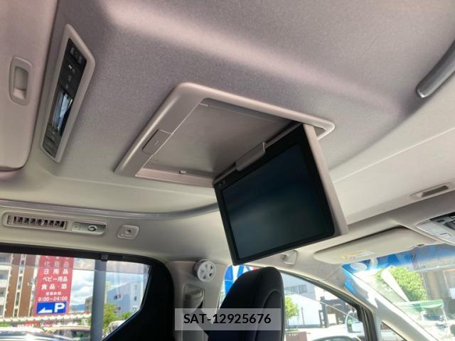 Toyota ALPHARD 2022-11 8072670-21