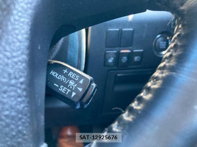 Toyota ALPHARD 2022-11 8072670-23