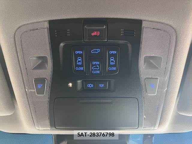Toyota ALPHARD 2018-05 8072689-9
