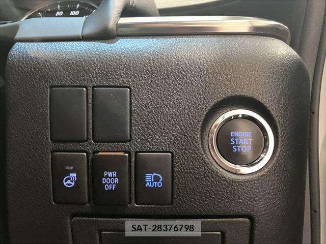 Toyota ALPHARD 2018-05 8072689-10