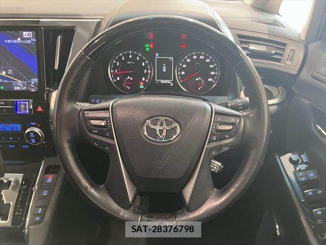 Toyota ALPHARD 2018-05 8072689-17