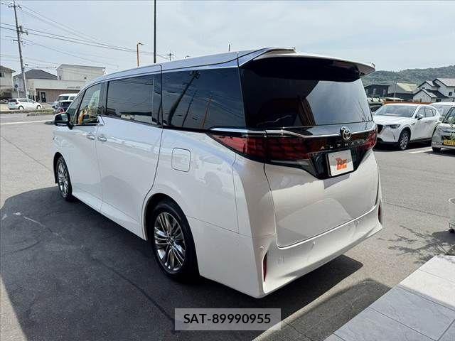 Toyota ALPHARD 2024-05 8072662-10