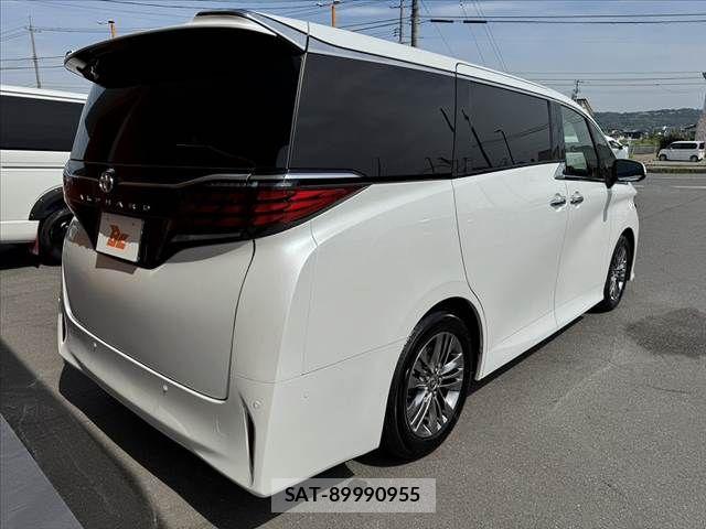 Toyota ALPHARD 2024-05 8072662-12