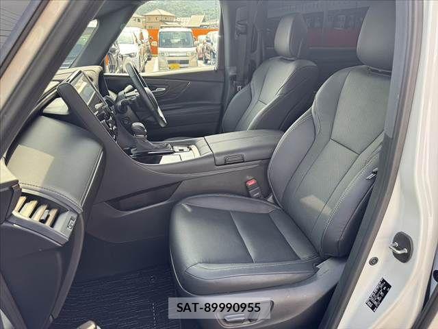 Toyota ALPHARD 2024-05 8072662-17