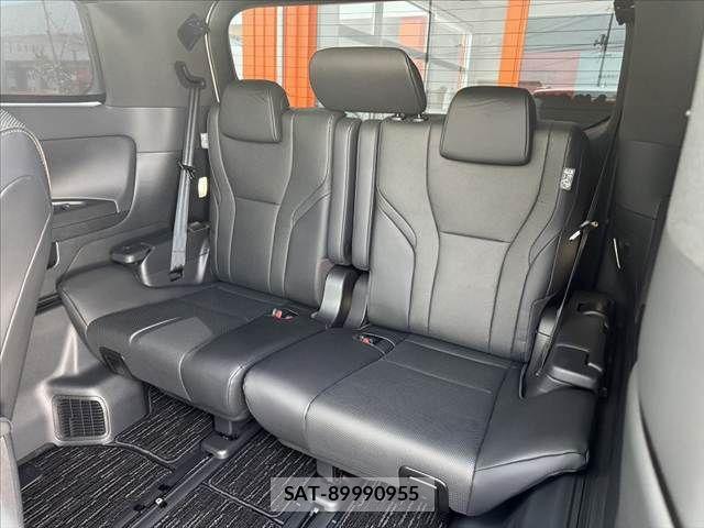 Toyota ALPHARD 2024-05 8072662-19