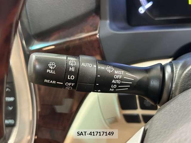 Toyota ALPHARD 2013-01 8072698-12