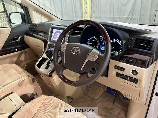Toyota ALPHARD 2013-01 8072698-8