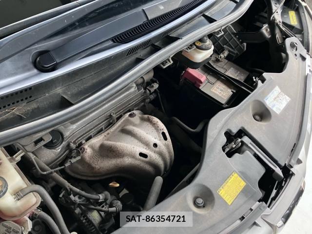 Toyota ALPHARD 2011-01 8072688-9