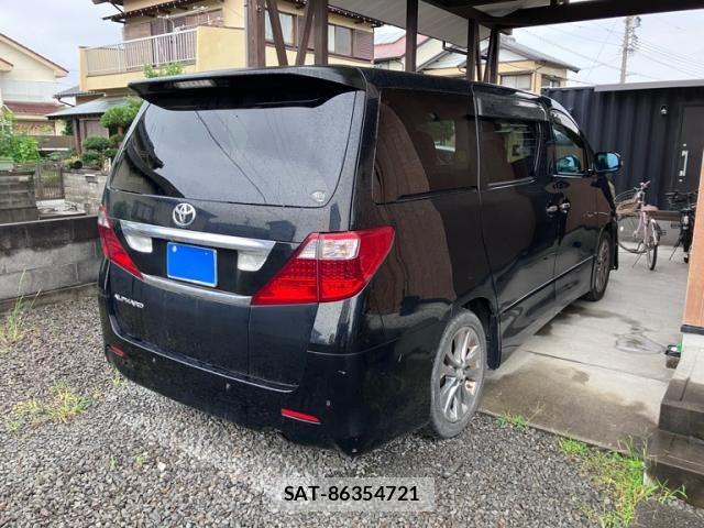 Toyota ALPHARD 2011-01 8072688-5