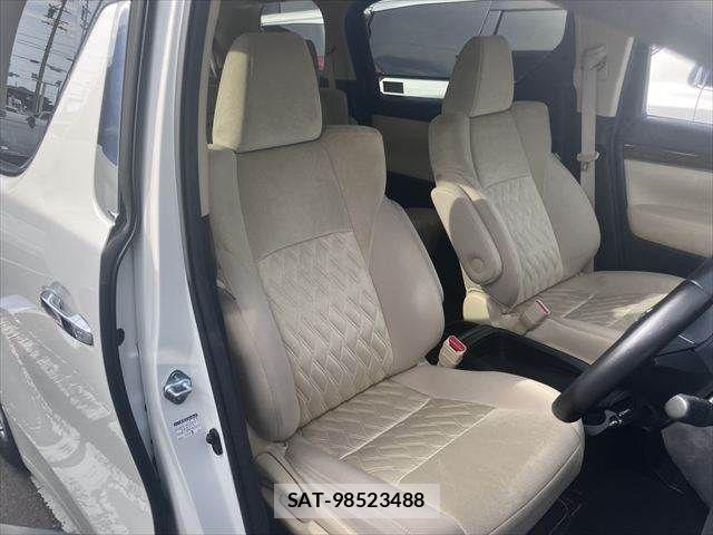 Toyota ALPHARD 2021-06 8072693-11