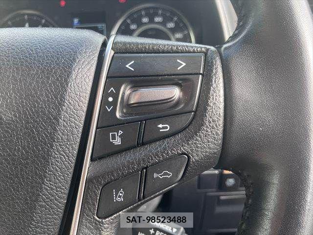 Toyota ALPHARD 2021-06 8072693-19