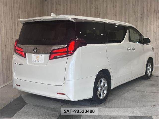 Toyota ALPHARD 2021-06 8072693-25