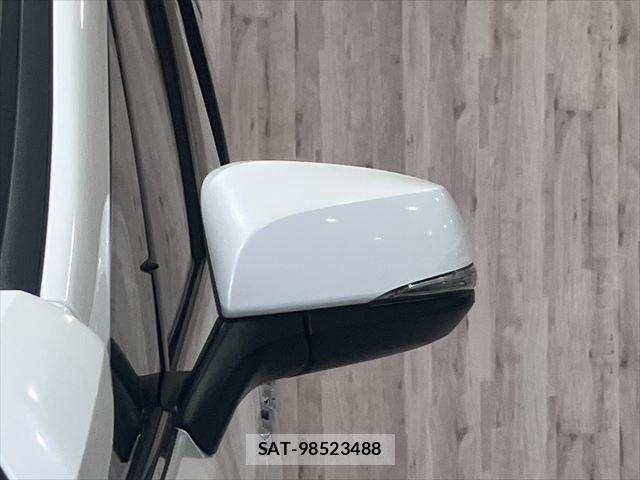 Toyota ALPHARD 2021-06 8072693-29