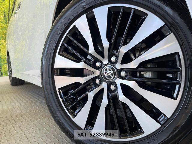 Toyota ALPHARD 2021-07 8072674-14