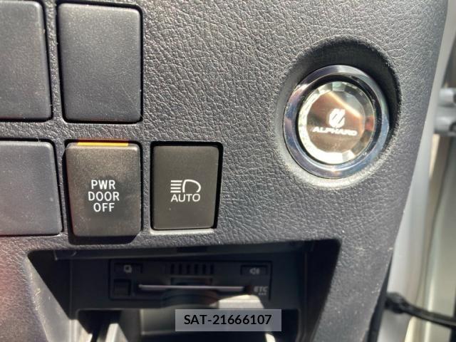 Toyota ALPHARD 2020-03 8072576-12