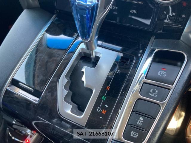 Toyota ALPHARD 2020-03 8072576-16