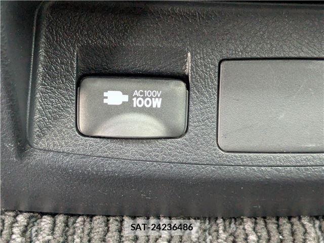 Toyota ALPHARD 2022-05 8072673-28