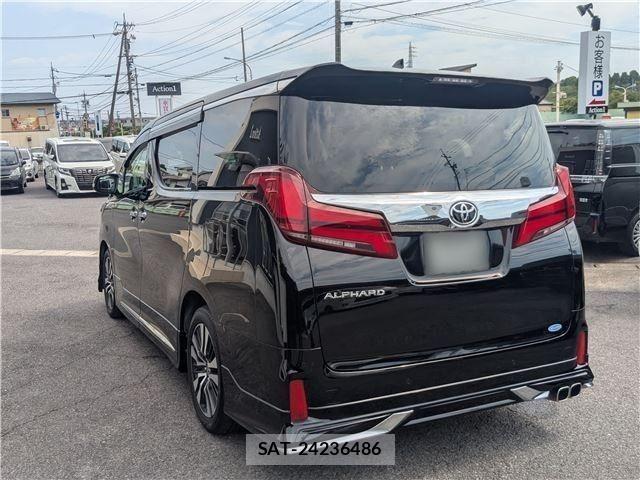 Toyota ALPHARD 2022-05 8072673-6