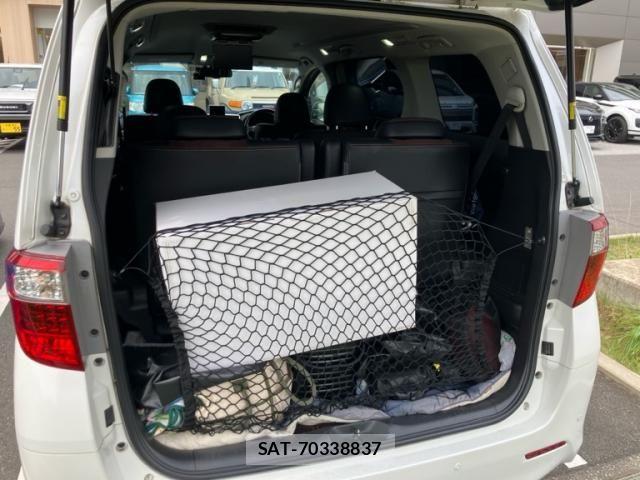 Toyota ALPHARD 2013-11 8072709-13