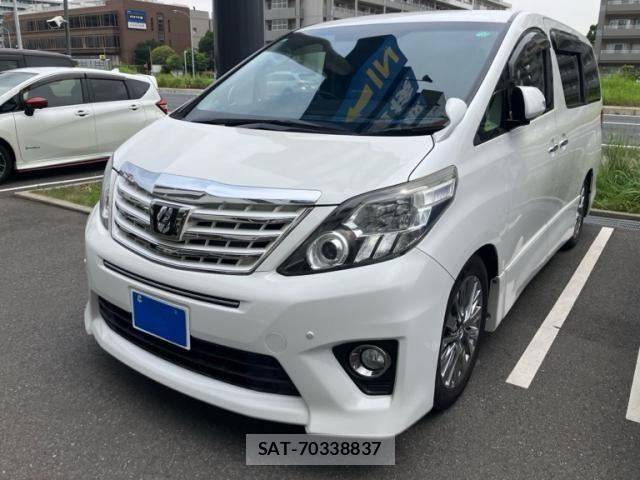 Toyota ALPHARD 2013-11 8072709-1
