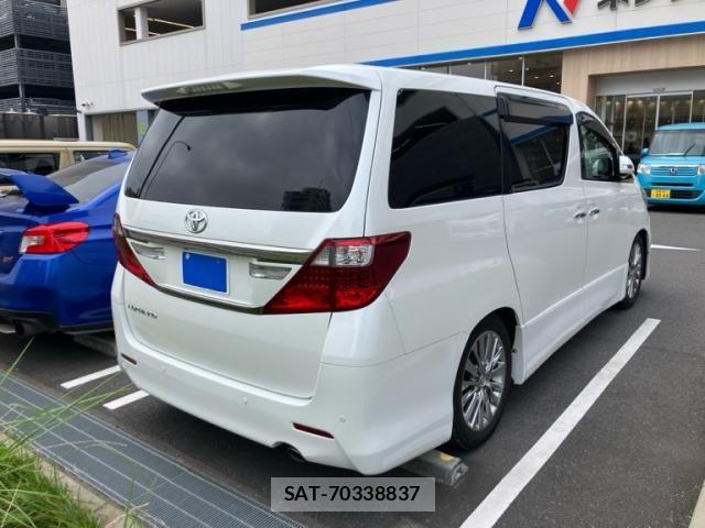 Toyota ALPHARD 2013-11 8072709-3