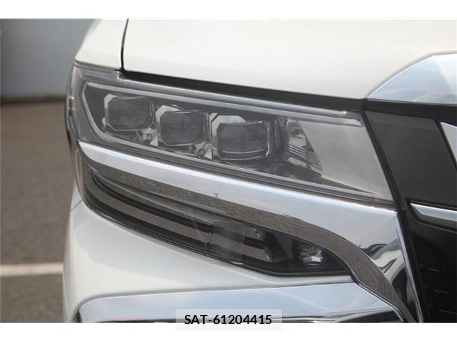Toyota ALPHARD 2021-05 8072687-12