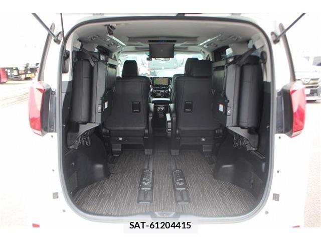 Toyota ALPHARD 2021-05 8072687-28