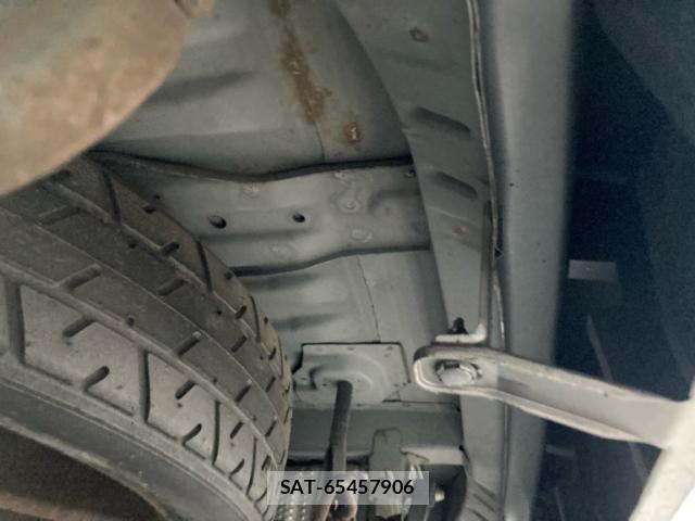 Toyota ALPHARD 2005-03 8072712-11