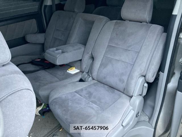 Toyota ALPHARD 2005-03 8072712-12