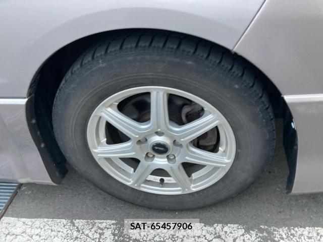 Toyota ALPHARD 2005-03 8072712-5