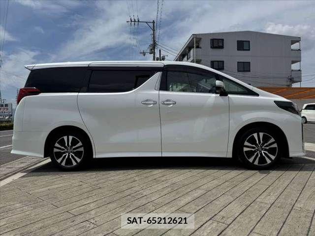Toyota ALPHARD 2023-03 8072669-11