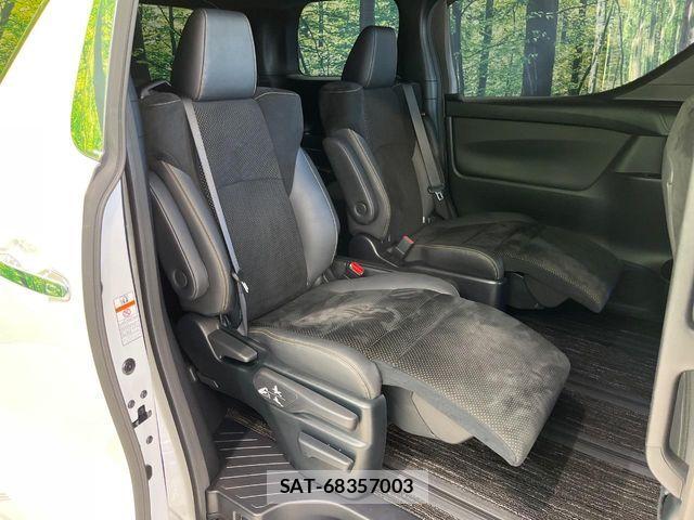 Toyota ALPHARD 2021-12 8072680-8