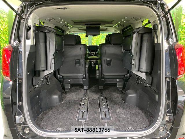 Toyota ALPHARD 2022-09 8072667-10