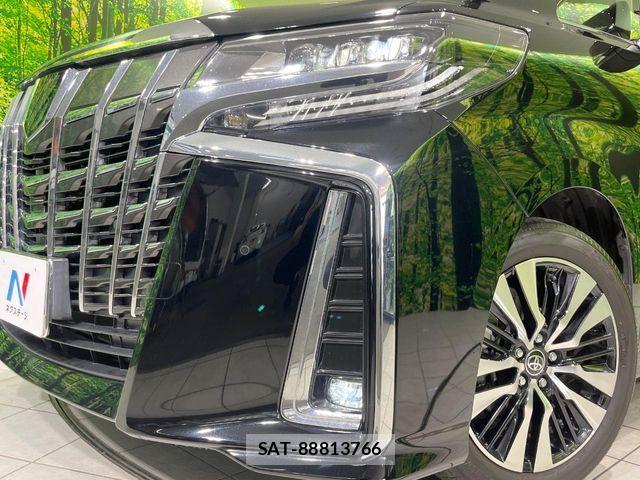 Toyota ALPHARD 2022-09 8072667-12
