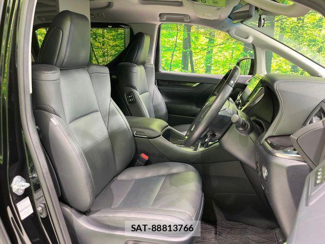Toyota ALPHARD 2022-09 8072667-7