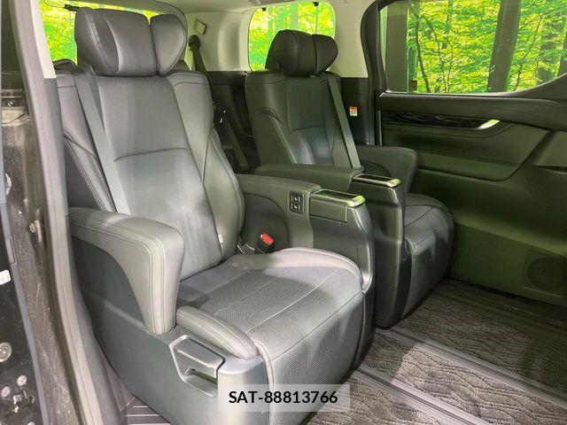 Toyota ALPHARD 2022-09 8072667-8