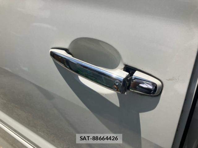 Toyota ALPHARD 2005-10 8072713-20