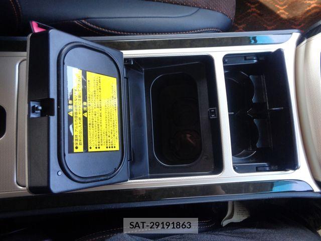 Toyota ALPHARD 2014-11 8072696-20