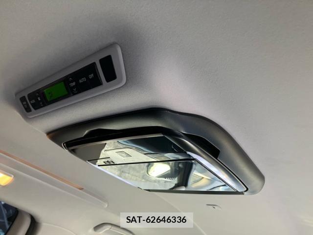 Toyota ALPHARD 2014-09 8072710-11