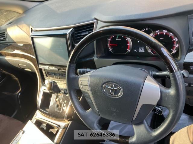 Toyota ALPHARD 2014-09 8072710-13