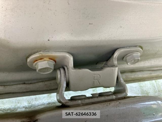 Toyota ALPHARD 2014-09 8072710-22