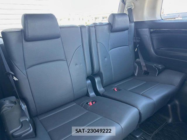 Toyota ALPHARD 2016-04 8072695-10
