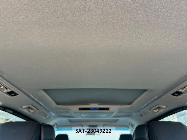 Toyota ALPHARD 2016-04 8072695-17