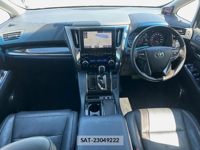 Toyota ALPHARD 2016-04 8072695-1